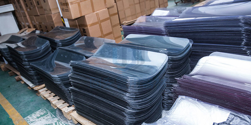 靖江固安:普及PC防暴盾牌在實(shí)踐應(yīng)用中的特點(diǎn) 靖江固安:普及PC防暴盾牌在實(shí)踐應(yīng)用中的特點(diǎn)