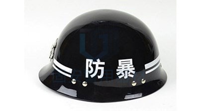 固安的警用勤務(wù)盔給您帶來(lái)十足的安全感！